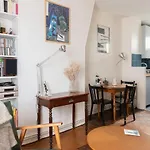 Quiet apt in the heart of Ménilmontant
