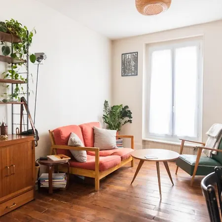 Apartment Quiet Apt In The Heart Of Menilmontant Paris